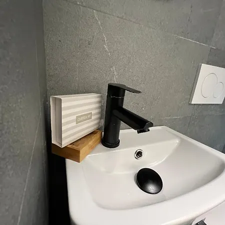 Sea Front Studio - Appartement